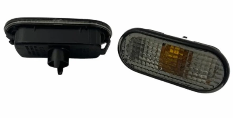 Pasuje do VW Passat B5 Golf T5 Bora, czarne kierunkowskazy boczne