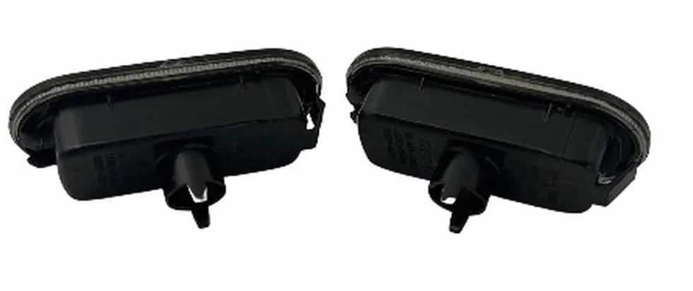 Pasuje do VW Passat B5 Golf T5 Bora, czarne kierunkowskazy boczne